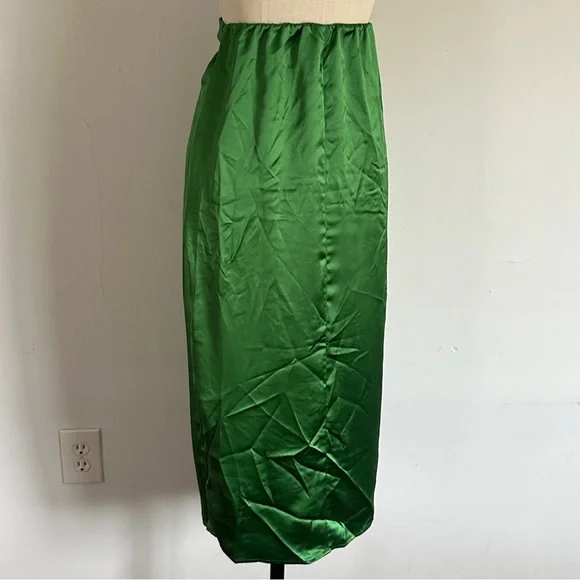 NWT Scoop green satin midi skirt - size 0-2 - Picture 5 of 5